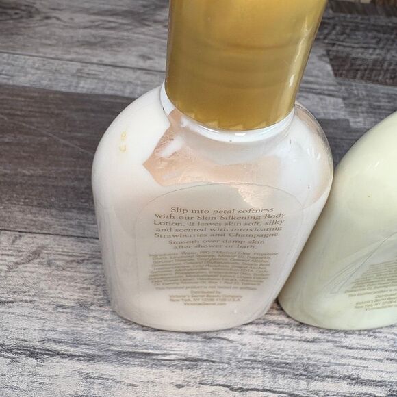 Victoria’s Secret Garden Mini Lotions – Strawberries & Champagne + Pear Glacé (V - Picture 6 of 8